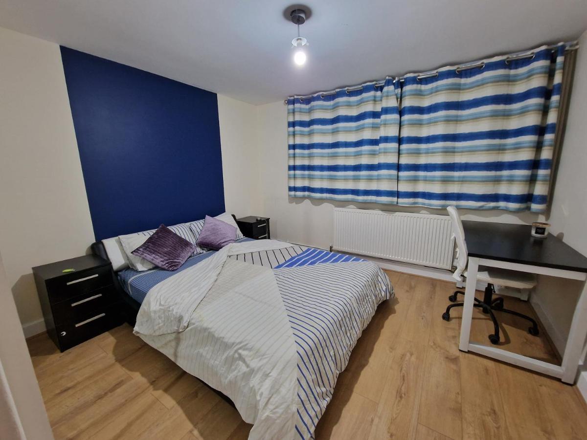 Ferienwohnung Snoozeden Chalvey, Slough Exterior foto